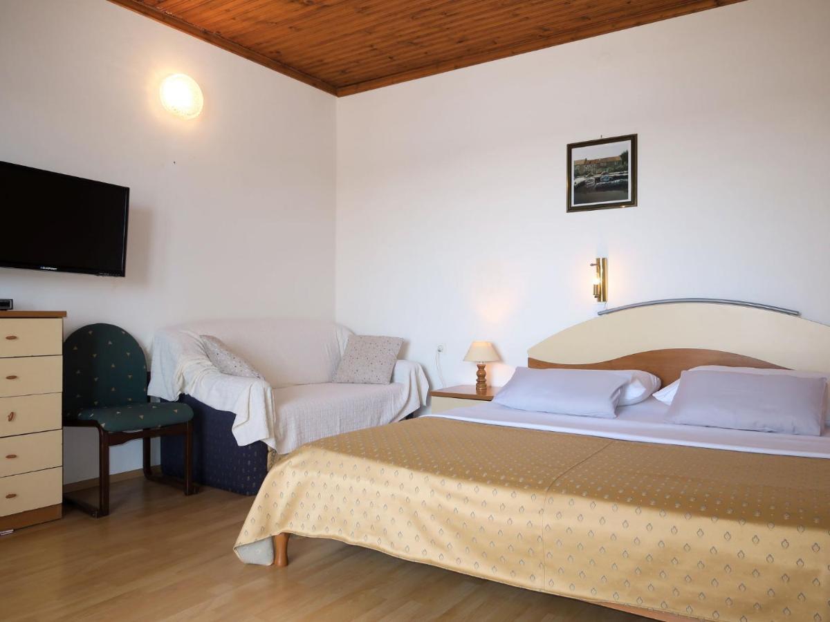 Apartment Ana - Rab166 By Interhome Barbat na Rabu Extérieur photo